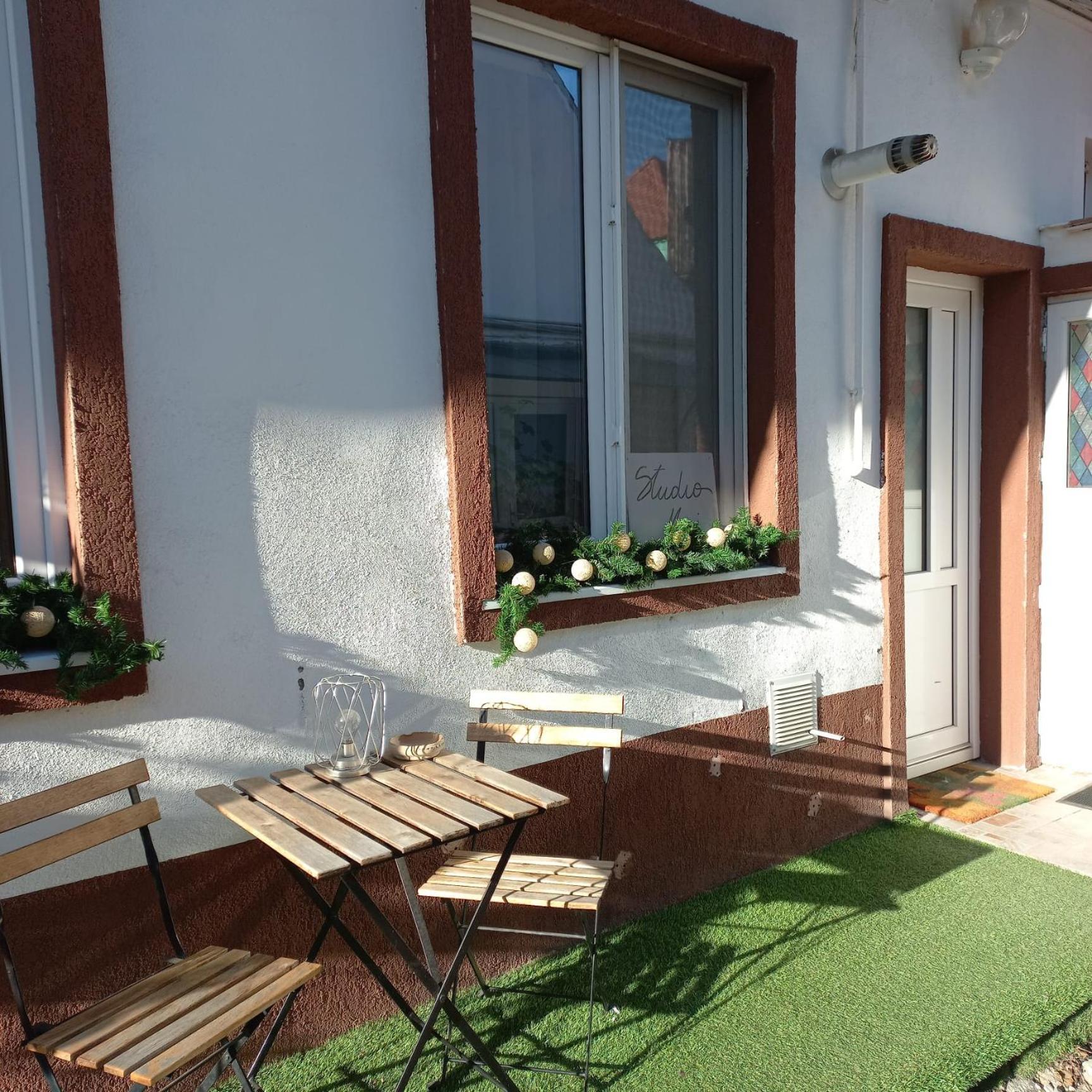 Flh - Studio Mai Cu Aroma De Cafea Si Ceai Sibiu Bagian luar foto